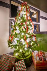 Check out our funny christmas card selection for the very best in unique or custom, handmade pieces from our поздравительные открытки shops. Sea Festival Of Trees Tree Lookbook
