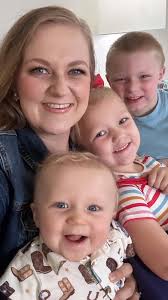 Gina Boelsen. She is the keeper of something.