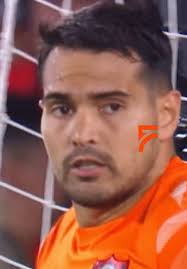 🔥 ¡Colidio se tuvo fe y sacó un derechazo potente! El arco de San Lorenzo  estaba en la mira, pero apareció el Chili Gómez con una atajada clave para  mantener el cero. 💪⚽ ¿Creés que era el momento para ...