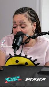 The way she summarized that B. Simone ￼podcast was so funny. 😂 “Is it the  shoe?” 💀