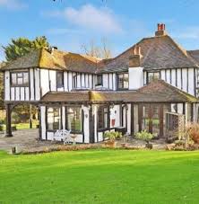 Loose women's stacey solomon and joe swash new home: Freedomroo Inside Stacey Solomon S New Home Loose Women Star Moves Into Plush Essex Pad Australiannewsreview