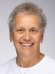 Sarah Kadi's Instagram, Twitter & Facebook