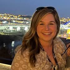 Attention alumni from Mass Comm, IMC, and DIFD (Winthrop University):…