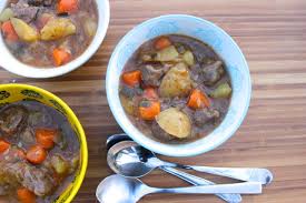 In a large stock pot or dutch oven, brown meat in hot oil. Dinty Moore Beef Stew Copycat
