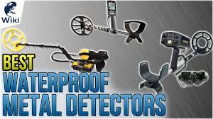 Metal detecting underwater for buried treasure while scuba diving! 10 Best Waterproof Metal Detectors 2018 Youtube