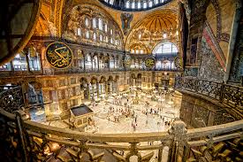 محكمة تركية ترفض مجددا الترخيص للصلاة في متحف آيا صوفيا في إسطنبول