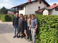 Unter anderem werden im sommer die eintrittspreise im freibad. Alpenhaus Julia Ferienwohnungen In Reit Im Winkl In Bayern