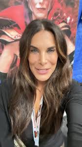 Power Rangers Reunion: Can the Evil Queens Get Along?