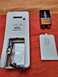 These are replacement remote controls and receivers for ceiling fans. Repairing A Hunter Fan Remote Control 5 Steps Instructables