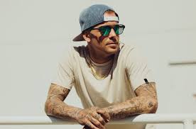 Skateboard phenom, ryan sheckler, stepped onto an old board belonging to his father at just eighteen months of age. Ryan Sheckler Finding Purpose In The Next Chapter Jesus Calling