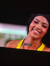 I really thought Andreina was athletic but girl WHATTTTT HAPPEN ?!!!