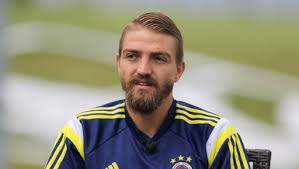 Fenerbahçe'nin kadro dışı bıraktığı caner erkin için menajeri batur altıparmak'tan açıklama geldi. Rgjkvqsnfdqxbm