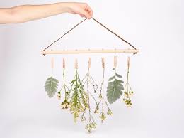 Diy ausgefallene blumendeko mit holz selber machen deko kitchen. 1001 Ideen Zum Thema Fruhlingsdeko Basteln Mit Naturmaterialien