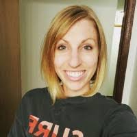 Kim Marek's Instagram, Twitter & Facebook