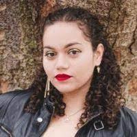 Shana Levin's Instagram, Twitter & Facebook