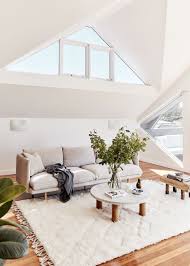 Inside The Sun Drenched Sydney Sanctuary Of Artist Claudia Miranda Living Room Inspiration Dream Living Rooms Living Room Sofa