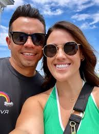 Jenna Martin and Robert Hood's Wedding Website