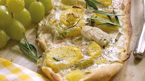 Wenn du meine tipps beherzigst, wird dir die pizza ähnlich gut schmecken, wie die aus der pizzeria. Rezept Flammkuchen Geolino