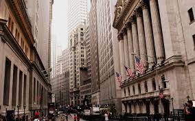 Wall street's main indexes were little changed on tuesday, as investors awaited federal reserve chair jerome powell's remarks for clues on how the central bank is balancing inflation risk with its promise to ensure a full jobs market recovery. Wall Street Hd Wallpapers Top Free Wall Street Hd Backgrounds Wallpaperaccess