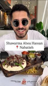 ٣ أشياء بتعدلّك مزاجك 😍 @shawarmaabuhasan , 📍 النبطية؛ جانب حلويات الشرق