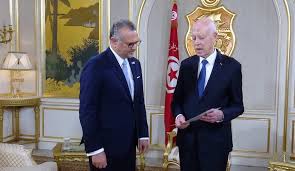 رئیس‌جمهور تونس باتصاویر کودکان گرسنه غزه، مشاور ترامپ را به چالش کشید! + فیلم