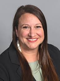 Denise Mayen's Instagram, Twitter & Facebook