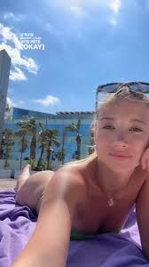 Seks Odası on X: RT @melih6563: Aleyna Kalaycıoğlu  t.coB2RfwwDo7d  X