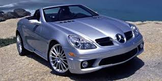 The slk350 ($46,950) has a 3.5 liter v6 rated at 268 horsepower. 2005 Mercedes Benz Slk Class Roadster 2d Slk350 Prices Values Slk Class Roadster 2d Slk350 Price Specs Nadaguides