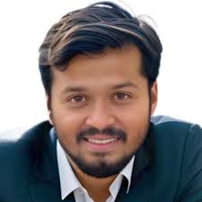 Last month I was fortunate enough to complete “Competing in the age of AI”  at Harvard Business School taught by Karim Lakhani and Marco Iansiti.