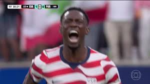 Atacante dos Estados Unidos é o Craque do Cartola no dia #2 da Copa do Mundo da FIFA™