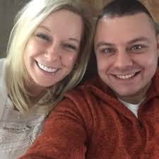 Amanda Creekmore (@AmandaCree307)