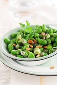 Recette Feves En Salade Et Vinaigrette Au Gingembre Recette Recette Feves Recette Plat Au Four Plat