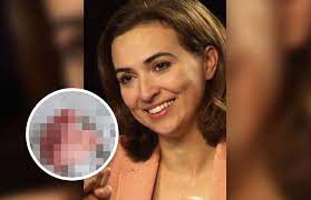 New 13 zodiac signs zodiac calendar zodiac dates 2021 zodiac dates 2022 zodiac astrology calendar in 2021. Das Baby Ist Da Alma Zadic Ist Mutter Geworden Foto Kosmo