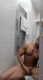 MUSCLE HUNK 5 - ThisVid.com