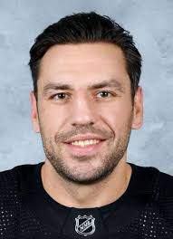 Player photos for the 2004-05 Coquitlam Express at hockeydb.com