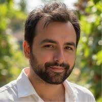 100+ perfiles de «Moryoussef»