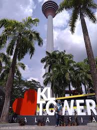 Along with the petronas twin towers, menara kl tower is easily malaysia's most recognizable and popular landmark. Menara Kuala Lumpur Kl Tower Yang Masih Relevan Dalam Industri Pelancongan