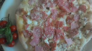 Video ricetta della focaccia genovese. Focaccia Con Mortadella Philadelphia E Ricotta Salata Deliziosa La Nostra Focaccia Scopri La Nostra Video Ricetta E Preparala Anche Ricette Focaccia Ricotta