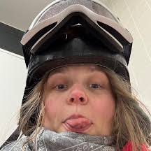 Are there gluten-free menu options at Mac's Place in Silverton, OR?