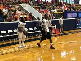 Tyreek hill says eric bieniemy will be the next huge name in the nfl head coaching world. The Offseason Bonding Continues As Chiefs Players Try To Prove Which Of Them Is The Best At Basketball The Athletic