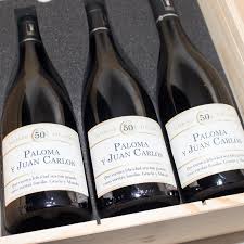 Cada una de estas familias está pensada para una tipología de vino en concreto, siendo rhin la más utilizada para vinos blancos, y las borgoñas o bordelesas para. Kit Vino Personalizado Para Bodas De Oro