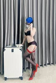 Mono-Stewardesss desire unleashed and explored