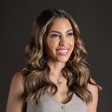 Dani Jones (@dani_rosejones) • Instagram photos and videos