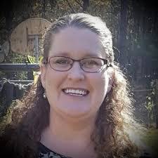 Lyn Garner's Instagram, Twitter & Facebook