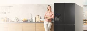 Customers love this freestanding refrigerator for its extremely quiet performance and large storage space of 2.2 cubic feet, despite the relatively small size of the fridge. Refrigerator Hisense Global