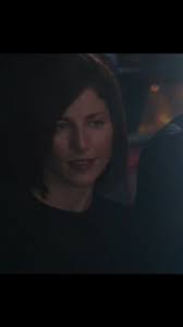 Maxine Doesn't Mince Words 🍸 (Being John Malkovich)