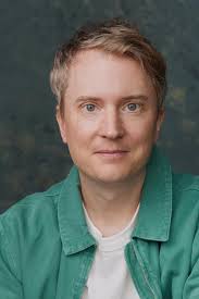 Daniel Cook's Instagram, Twitter & Facebook