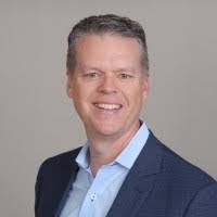 Daniel Lukens's Instagram, Twitter & Facebook