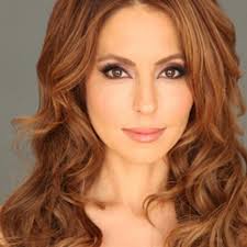 Olivia Falconeri (@FalconeriOlivia)