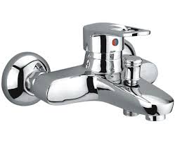 Welche armatur passt zu welcher badewanne und wie fallen die kosten aus? Badewannenarmatur Omega Badewannen Armaturen Badshop Baushop Bauhaus Sanitar Fliesen Badshop Sportbedarf Kuchen